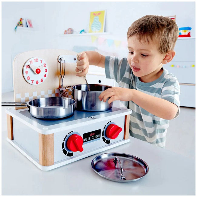 HAPE 2-IN-1 KITCHEN AND GRILL SET