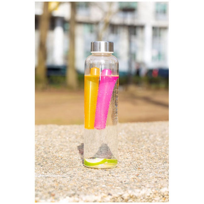 KIKKERLAND SET OF 8 REUSABLE ICE STICKS FITS IN WATER BOTTLE