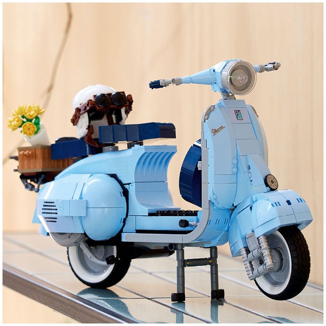 LEGO ICONS VESPA 125