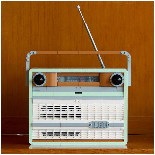 LEGO ICONS RETRO RADIO MUSIC HOME DECOR BUILDING SET