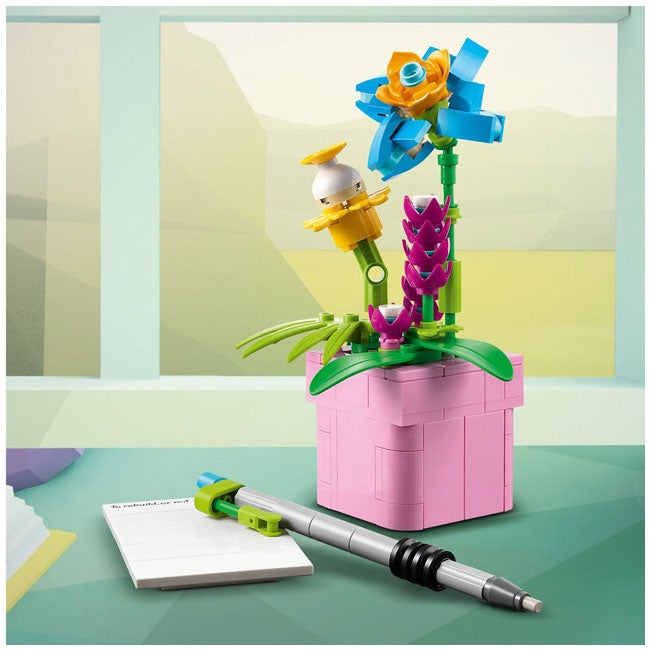 LEGO CREATOR TYPEWRITER WITH FLOWERS