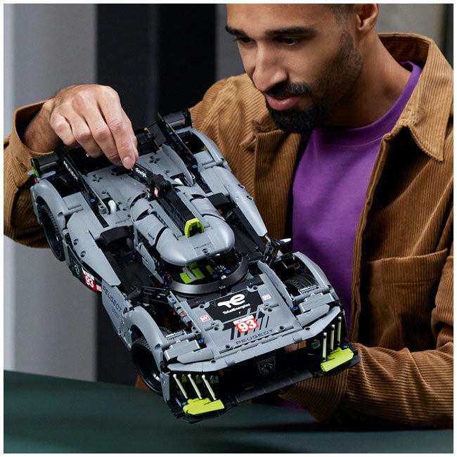 LEGO TECHNIC PEUGEOT 9X8 24H LE MANS HYBRID HYPERCAR