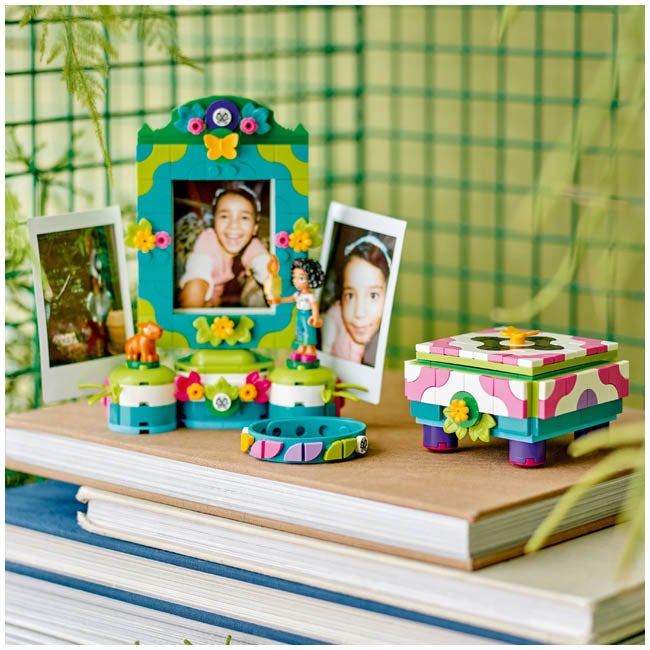 LEGO DISNEY ENCANTO MIRABELS PHOTO FRAME AND JEWELRY BOX