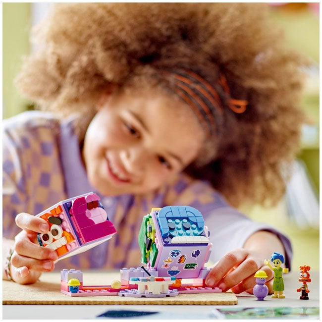 LEGO DISNEY INSIDE OUT 2 MOOD CUBES