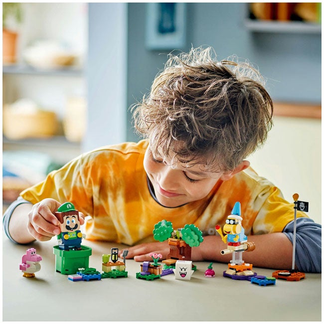 LEGO SUPER MARIO ADVENTURES WITH INTERACTIVE LEGO LUIGI