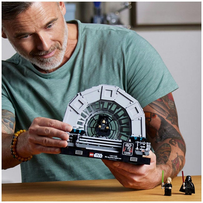 LEGO STAR WAR EMPEROR'S THRONE ROOM DIORAMA