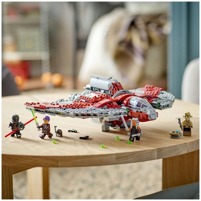 LEGO STAR WARS AHSOKA TANO'S T-6 JEDI SHUTTLE