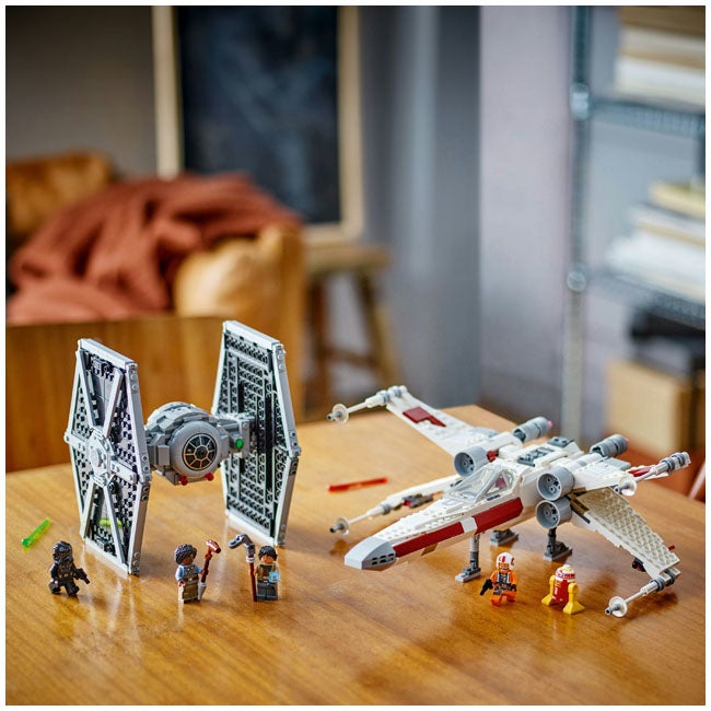 LEGO STAR WARS TIE FIGHTER & X-WING MASH-UP
