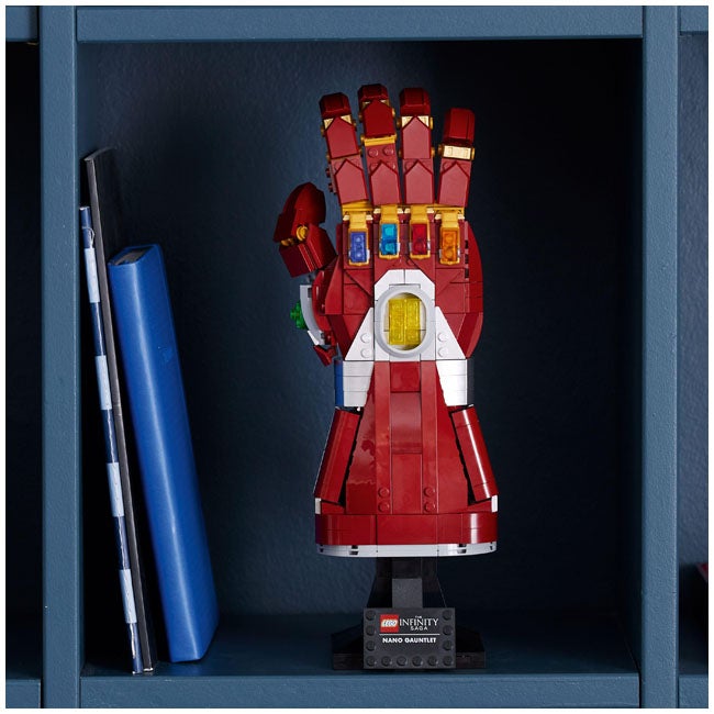 LEGO MARVEL NANO GAUNTLET