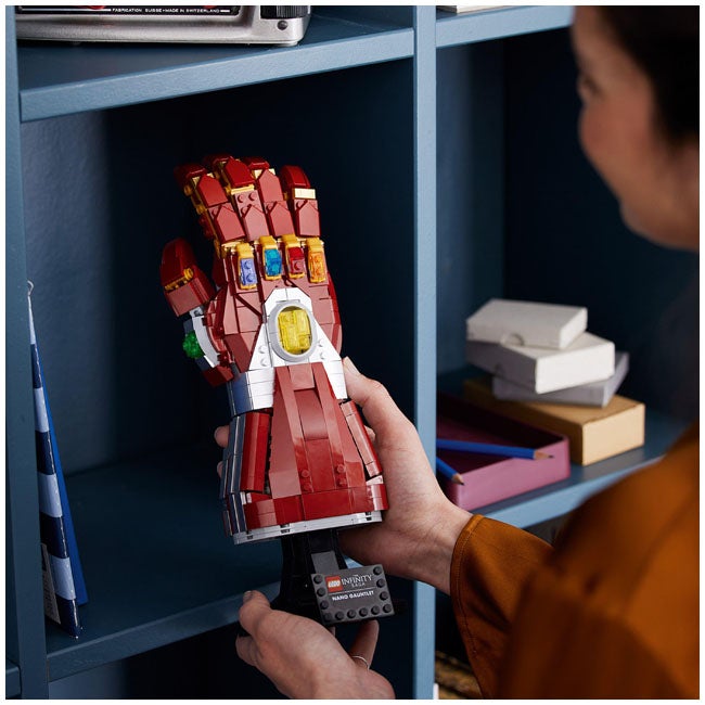 LEGO MARVEL NANO GAUNTLET