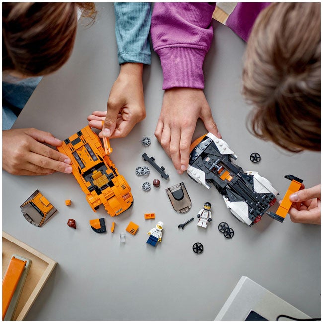 LEGO SPEED CHAMPION MCLAREN SOLUS GT AND MCLAREN F1 LM