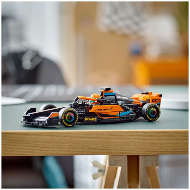 LEGO SPEED CHAMPIONS 2023 MCLAREN FORMULA 1 RACE CAR