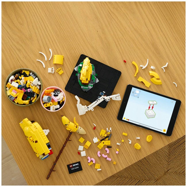 LEGO FORTNITE PEELY BONE