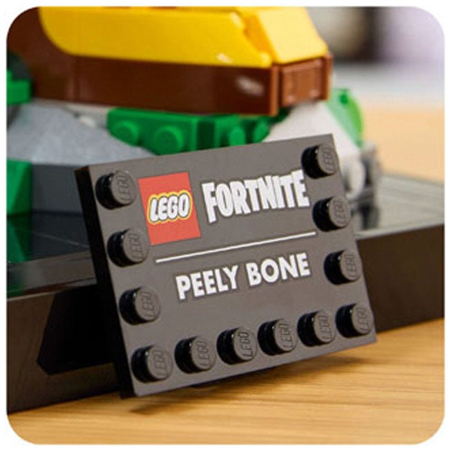 LEGO FORTNITE PEELY BONE