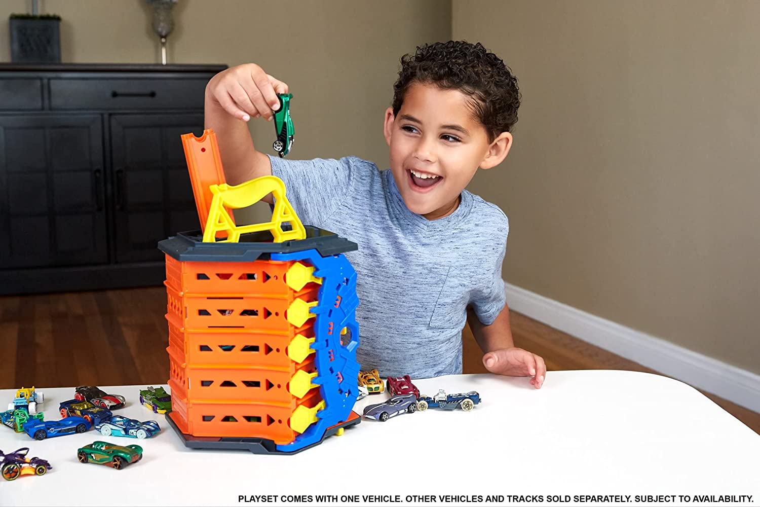 HOTWHEELS ROLLOUT RACEWAY TRACKSET