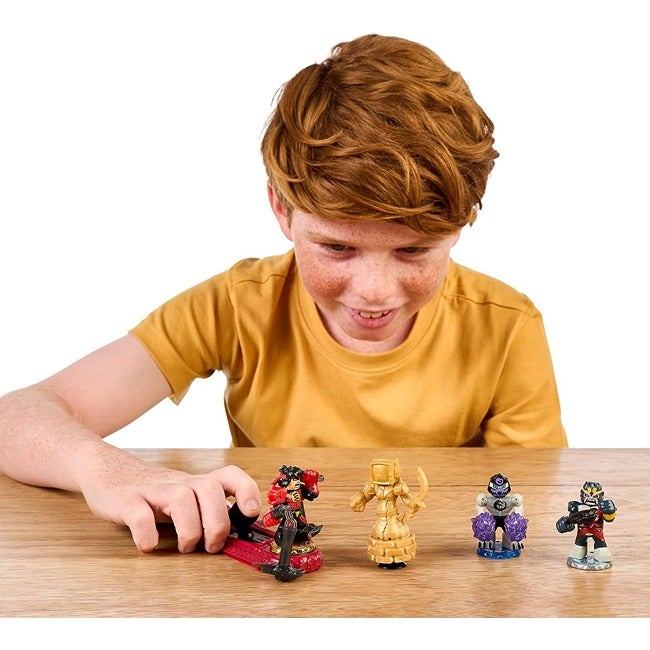 AKEDO LEGENDS BEAST STRIKE 3PCS STARTER PACK