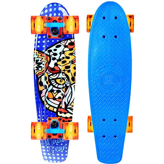 MADD GEAR 22-INCH SAHARA RETRO W/ LIGHT UP WHEELS SKATEBOARD