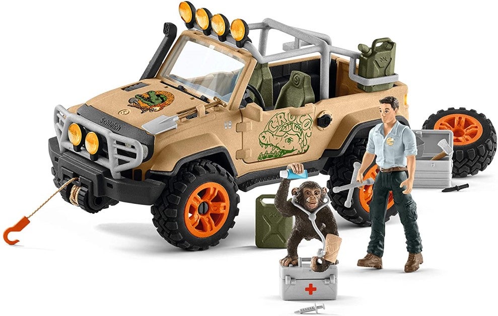 SCHLEICH 4X4 VEHICLE WITH WINCH PLAYSET