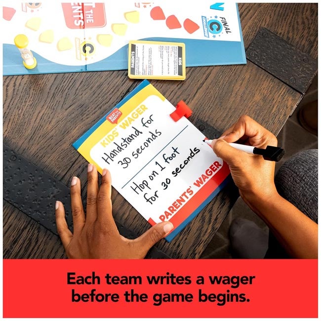 SPINMASTER GAME BEAT THE PARENTS CLASSIC FAMILY TRIVIA GAME
