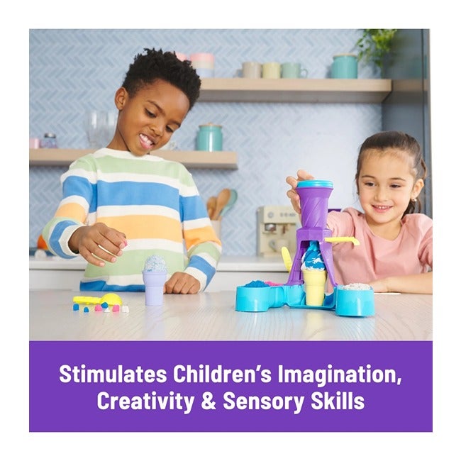 KINETIC SAND KIT WITH MAGIC SAND SOFT ICE CREAM