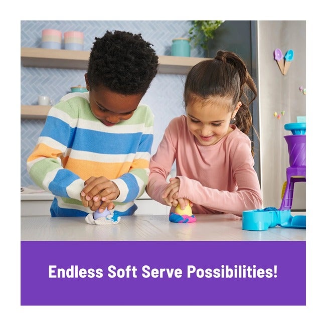 KINETIC SAND KIT WITH MAGIC SAND SOFT ICE CREAM